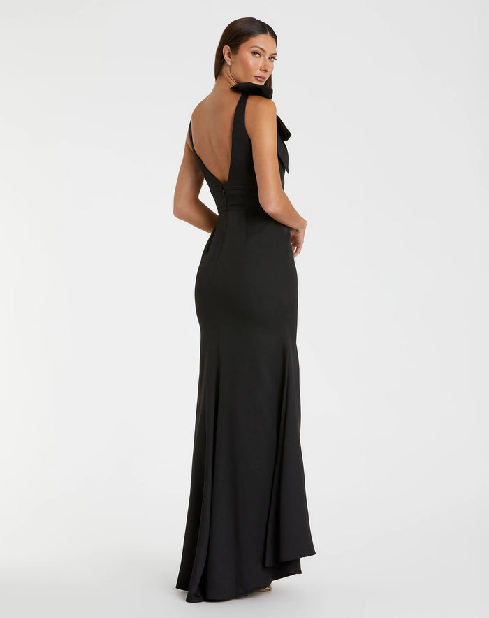 Black Sleeveless V Neck Bow Detail Mermaid Gown - Mac Duggal