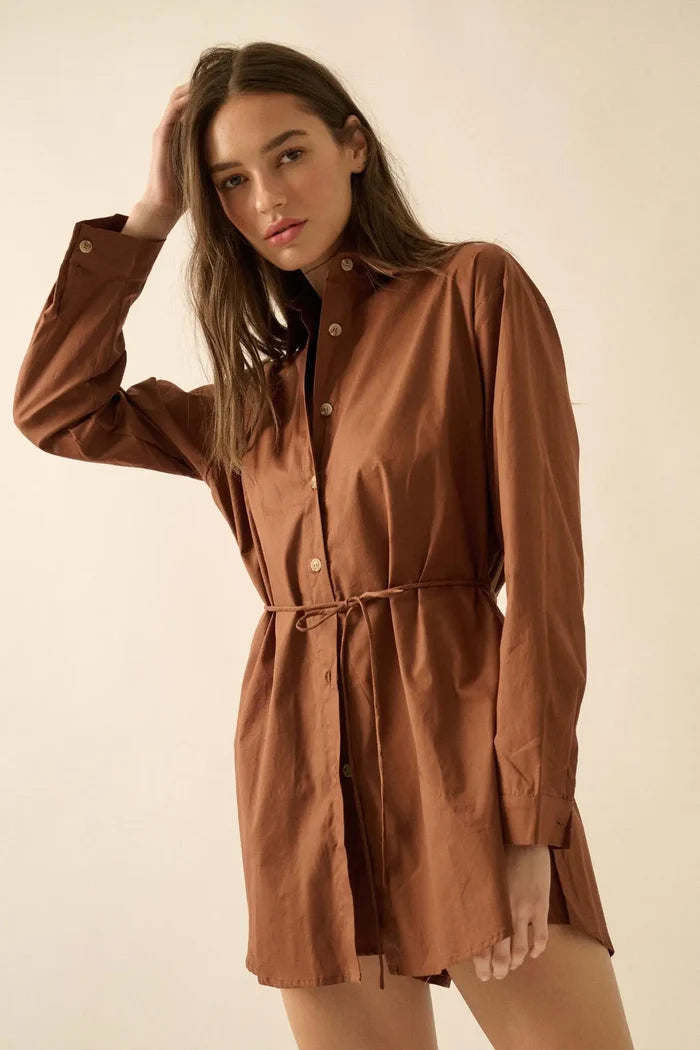 Brown / S