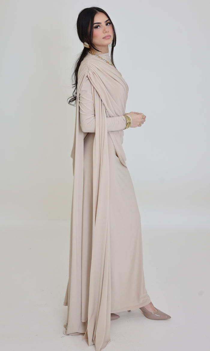 Georgina Maxi