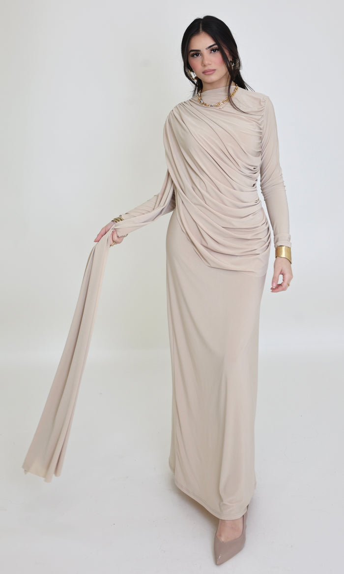 Georgina Maxi