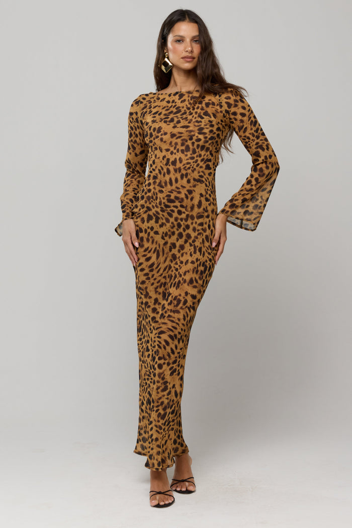 This is an image of Halley Chiffon Dress in 007 - RESA featuring a model wearing the dress