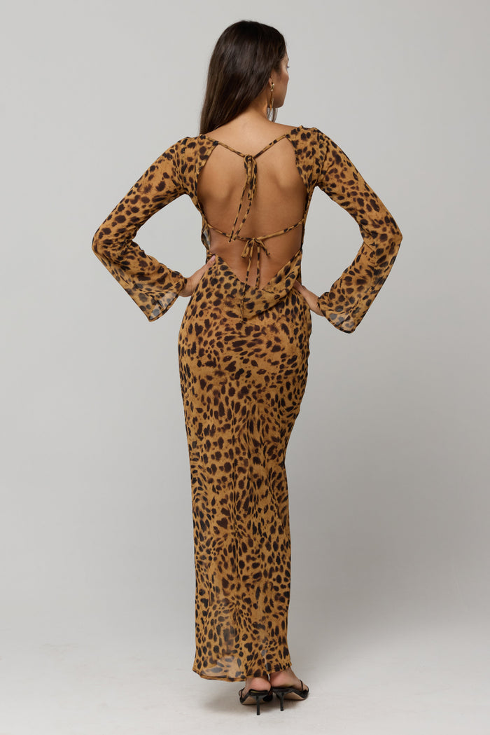 This is an image of Halley Chiffon Dress in 007 - RESA featuring a model wearing the dress