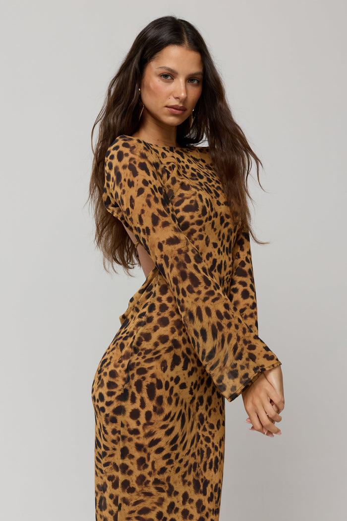This is an image of Halley Chiffon Dress in 007 - RESA featuring a model wearing the dress