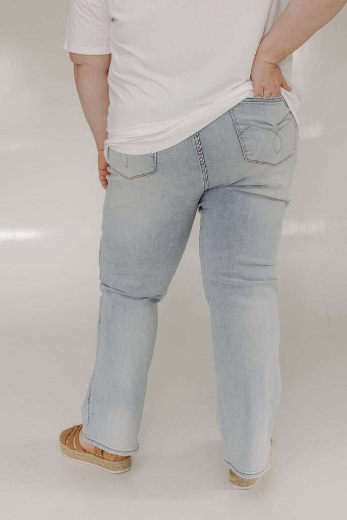 JUDY BLUE TUMMY CONTROL LIGHT WASH BOOTCUT JEANS IN SHORT - Love Marlow