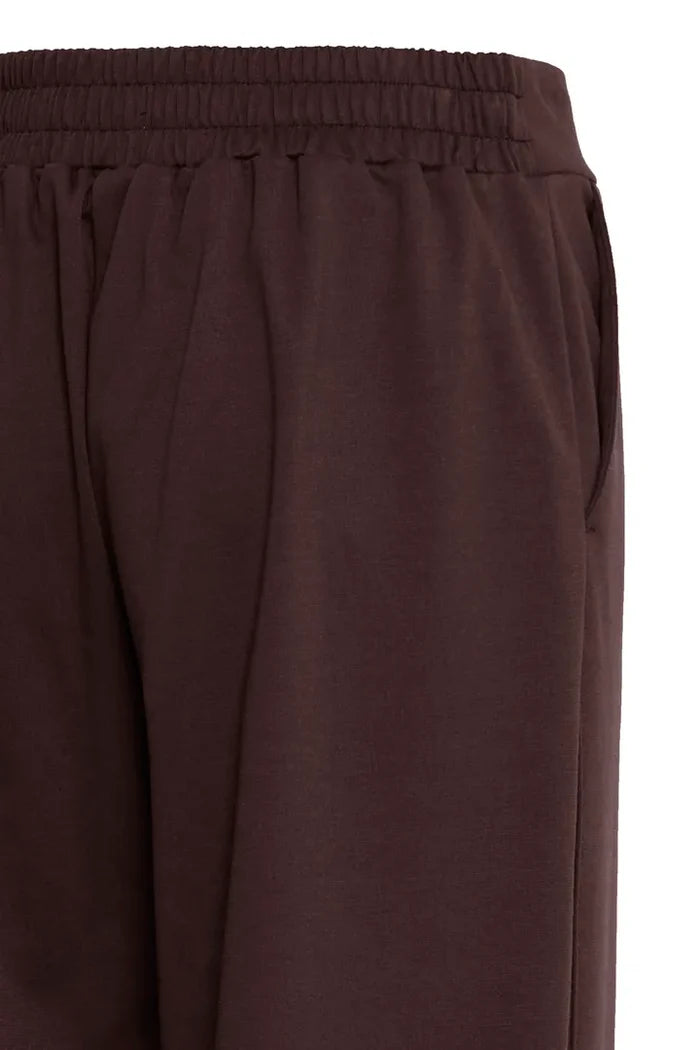 Kate Barrel Leg Pants (Chocolate Torte)