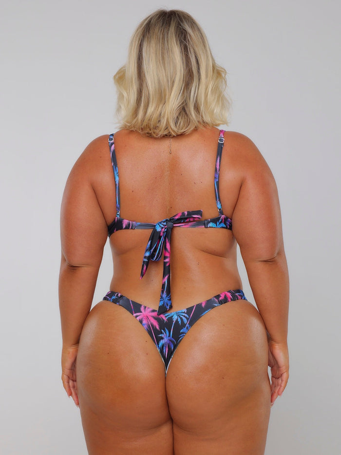 _Bianca,Large