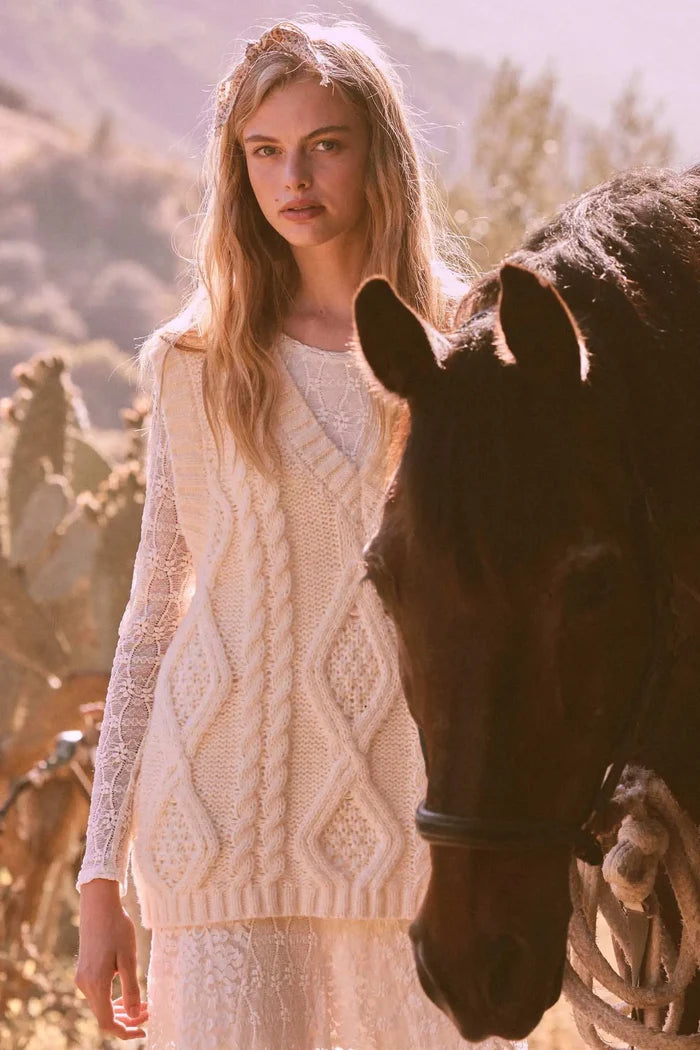 Making the Grade Oversize Cable Knit Sweater Vest - ShopPromesa