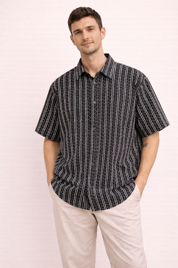 black and white striped Men's printed casual short sleeve shirt