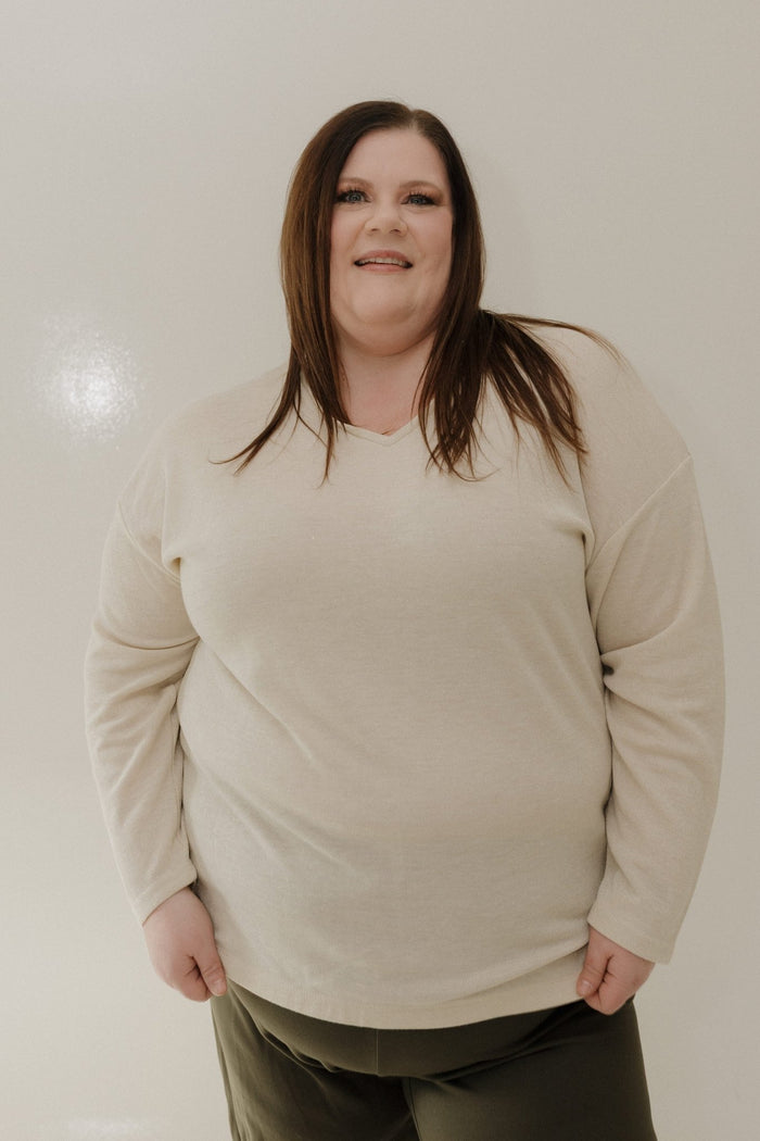 SHIMMERY BANDED HEM KNIT TOP – CHAMPAGNE - Love Marlow