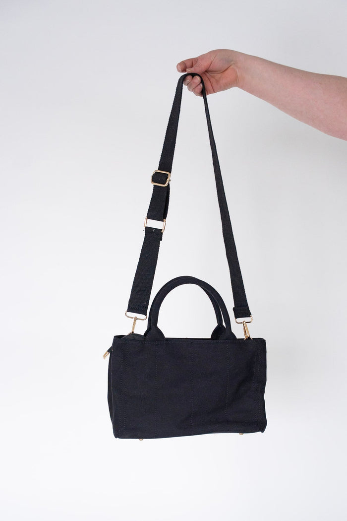 SOLID MEDIUM CANVAS TOTE BAG IN BLACK - Love Marlow