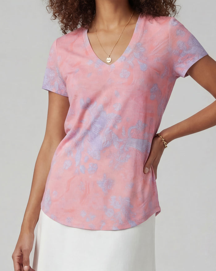VICTORIA PAISLEY EXPLOSION CORAL WOMENS V-NECK PRINTED TOP