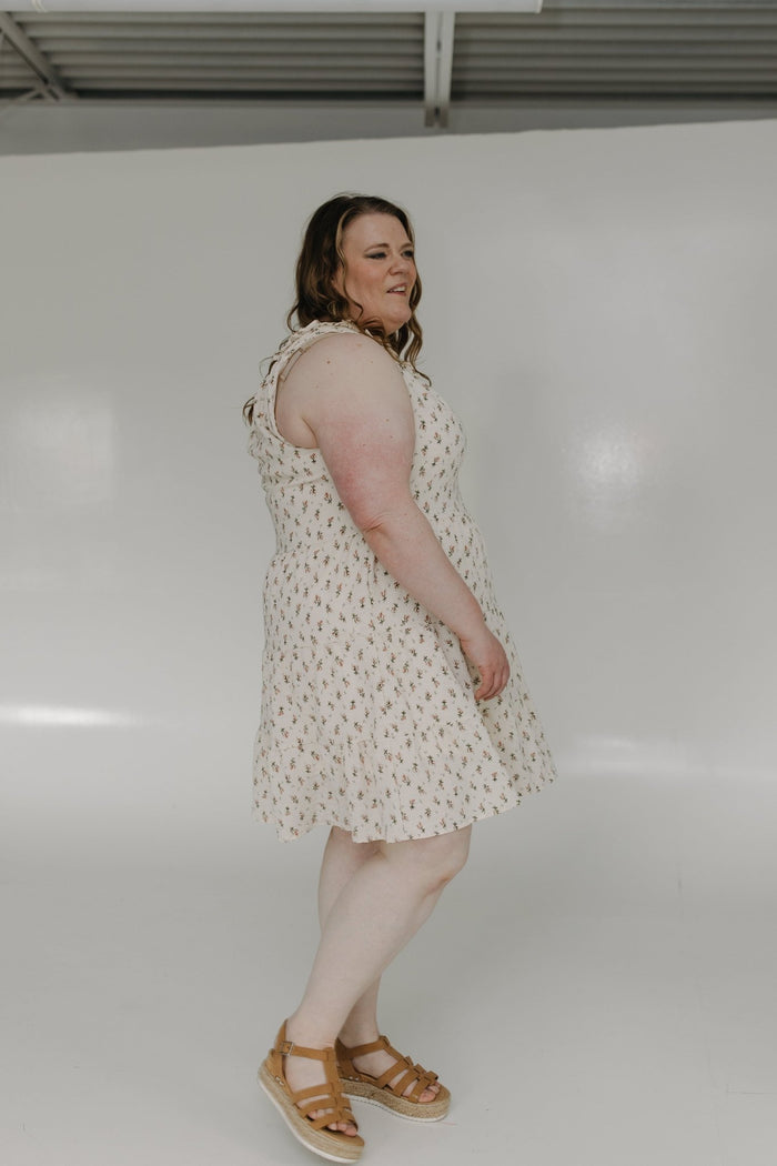 VINTAGE FLORAL PRINT TIERED TANK DRESS - Love Marlow